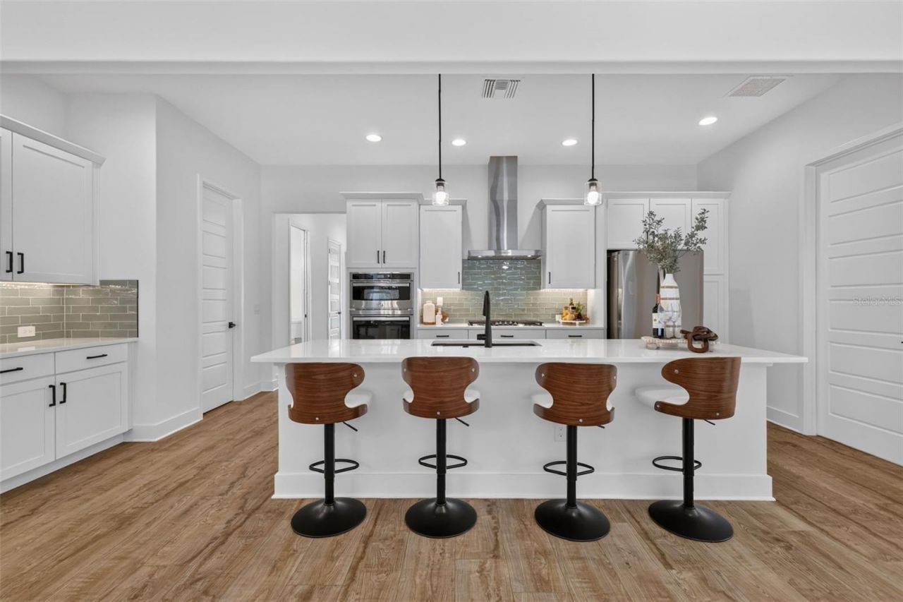 724 Shivers Loop, The Villages, FL 34762 Photo
