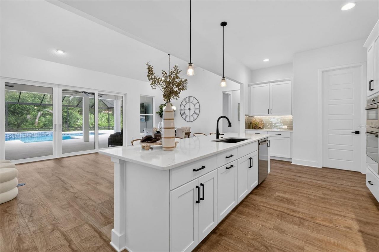 724 Shivers Loop, The Villages, FL 34762 Photo