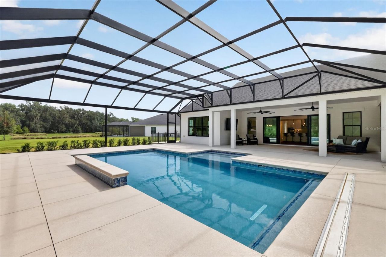 724 Shivers Loop, The Villages, FL 34762 Photo