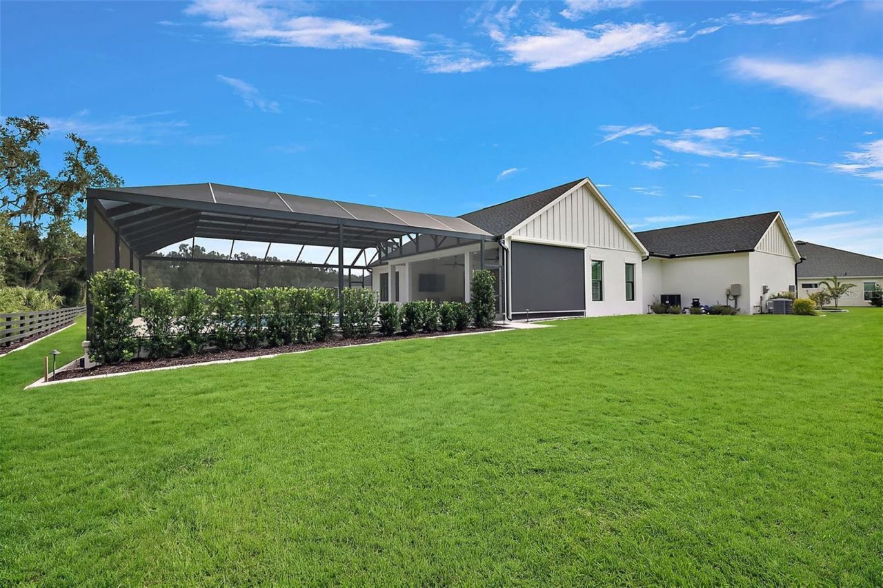 724 Shivers Loop, The Villages, FL 34762 Photo