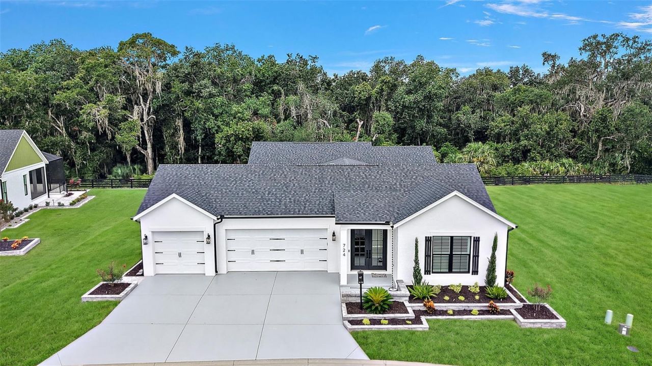724 Shivers Loop, The Villages, FL 34762 Photo