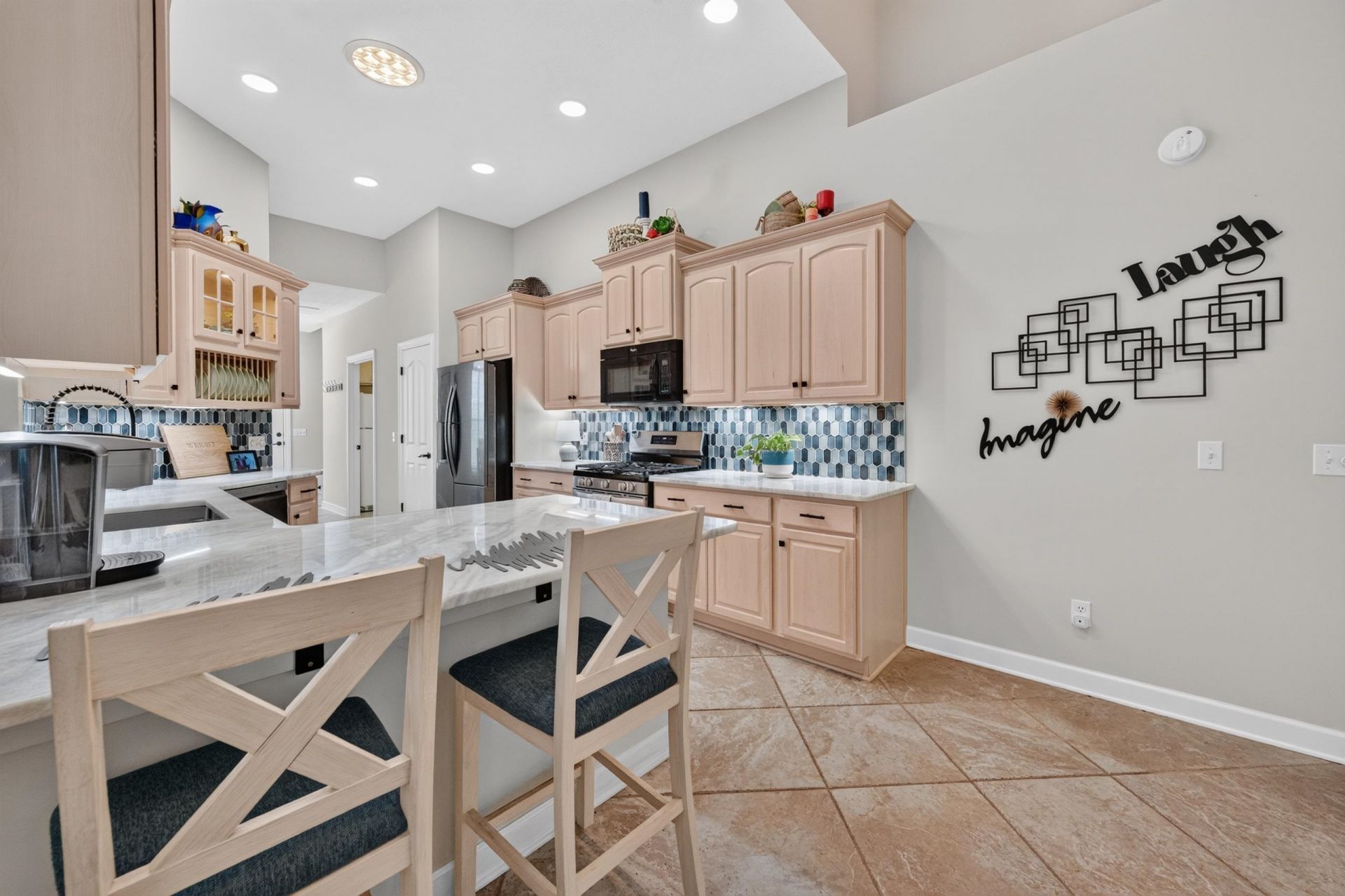 162 Prestwick Dr.  Photo 17