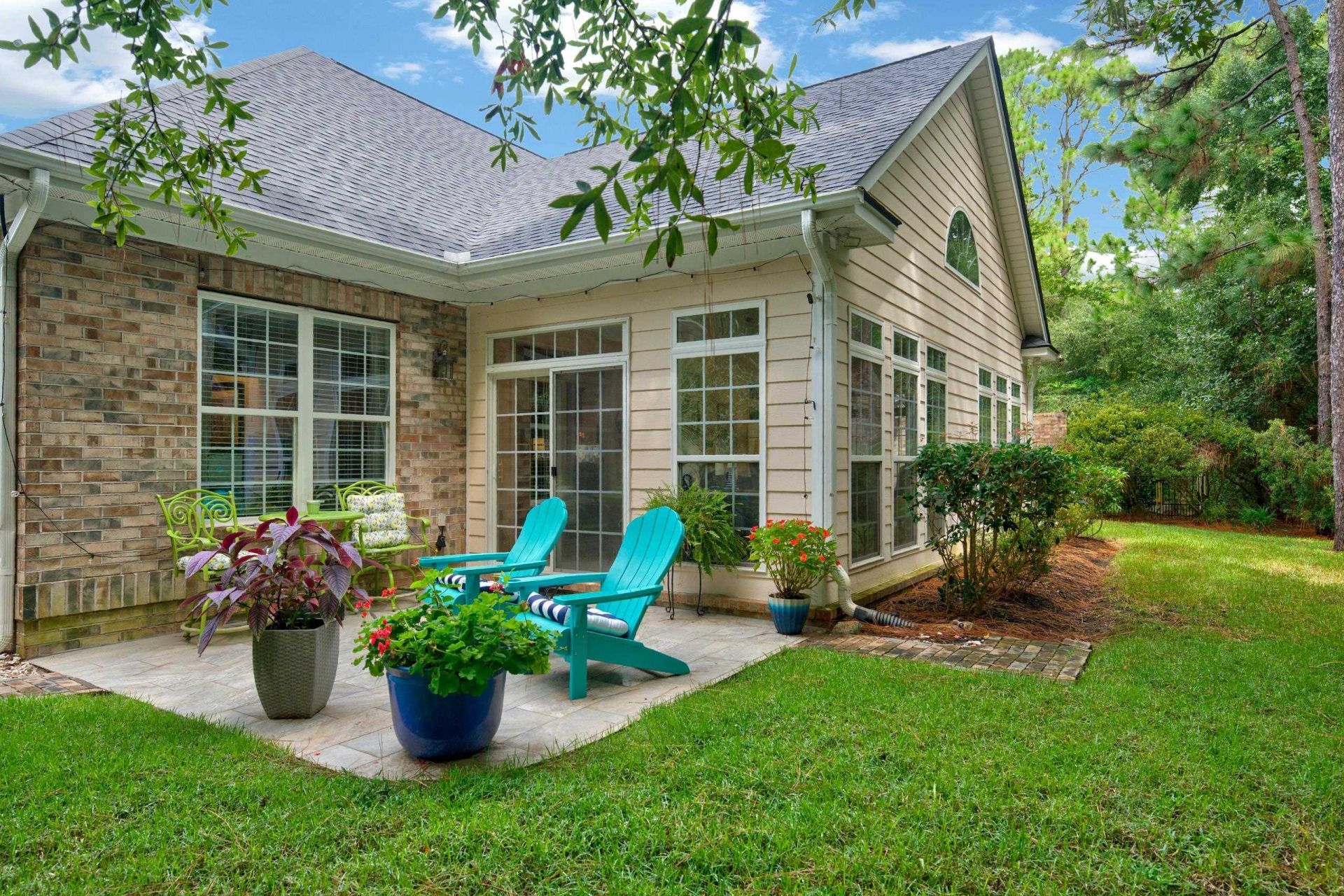 162 Prestwick Dr.  Photo 43