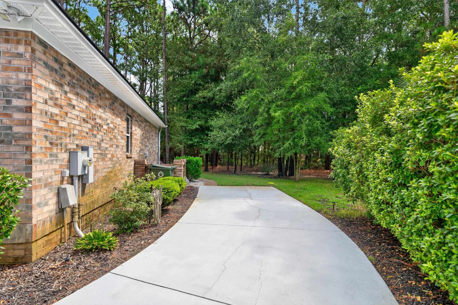 162 Prestwick Dr.  Photo 46