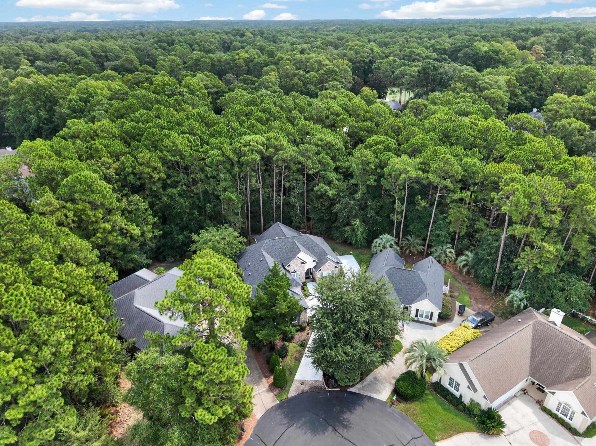 162 Prestwick Dr.  Photo 68