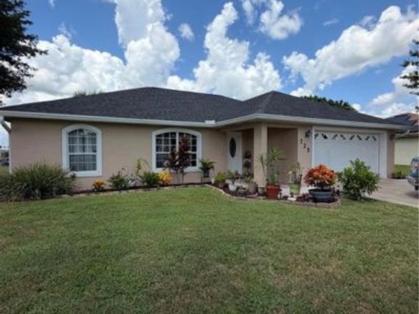 725 S Berner RD , CLEWISTON, FL 33440