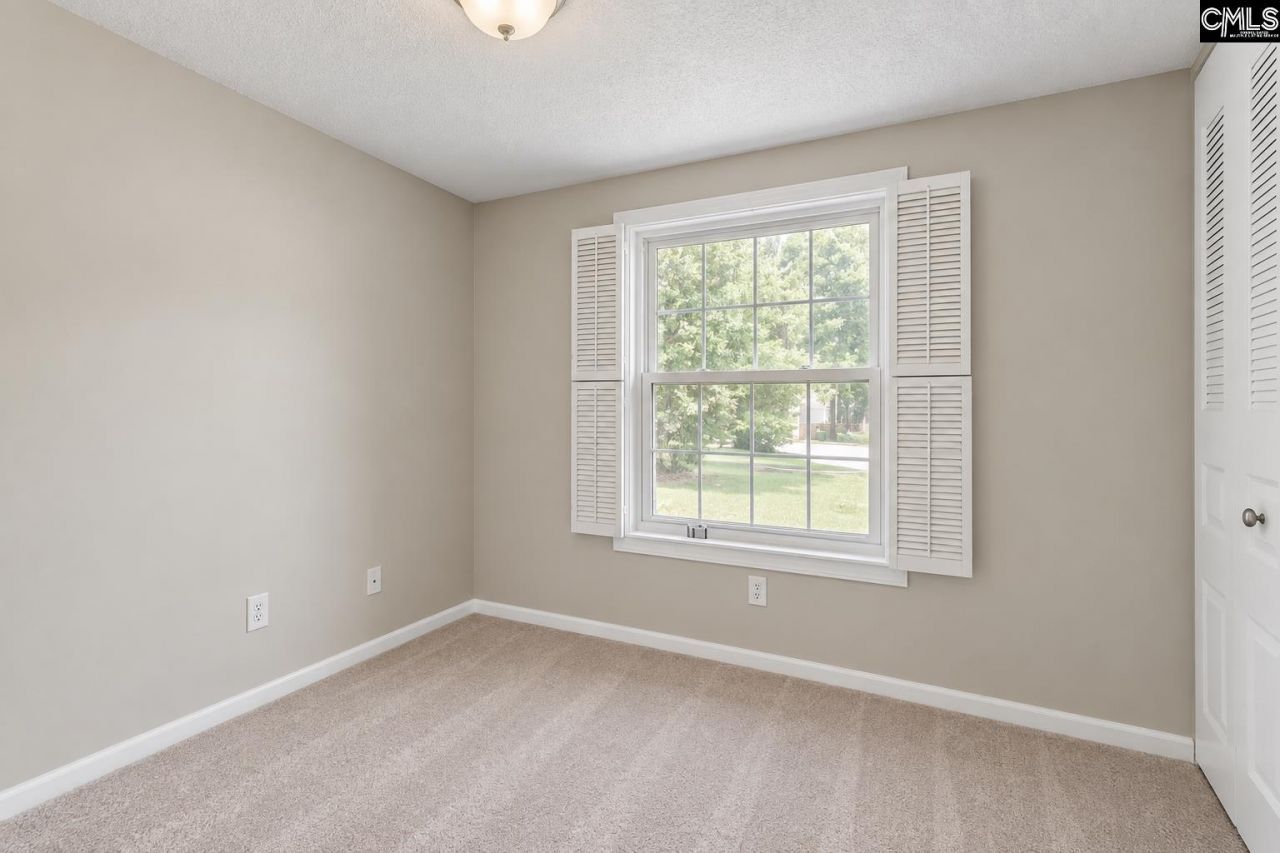 6 Forestview Court Photo 11