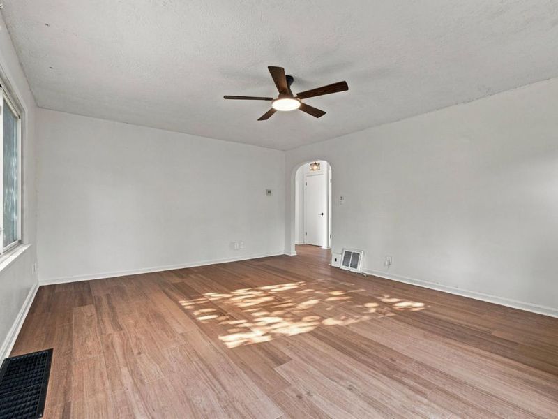 906 Duke, Mansfield, OH 44905 Photo 3