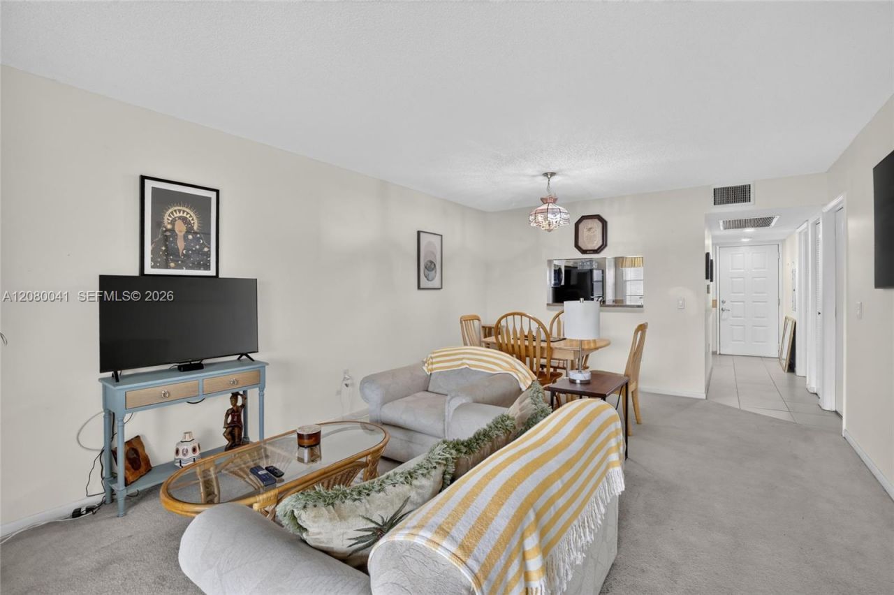 Please Call For Address, Unit 404M, Pembroke Pines, FL 33027 Photo