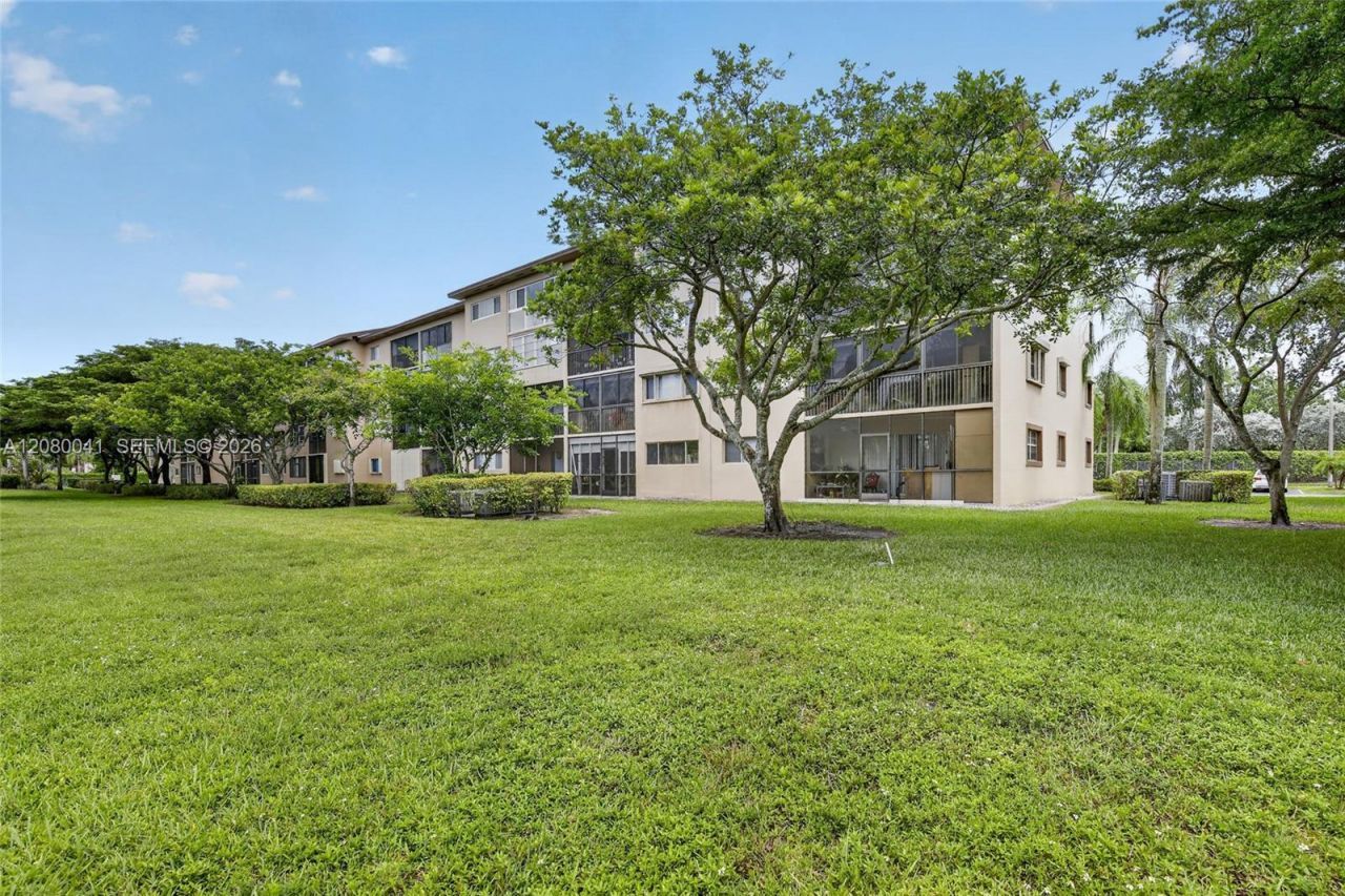 Please Call For Address, Unit 404M, Pembroke Pines, FL 33027 Photo
