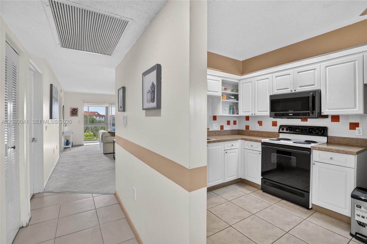 Please Call For Address, Unit 404M, Pembroke Pines, FL 33027 Photo