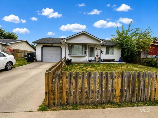 2419 Sugar Cane Drive, Nampa, ID 83605