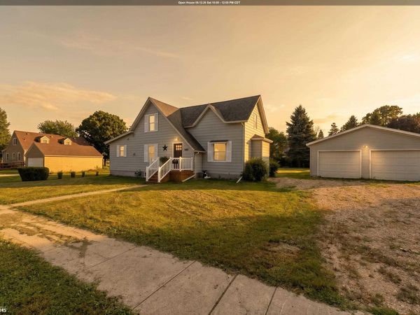 645 W 6th Street, Garner, IA 50438