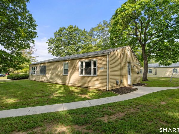 1 Patty, Unit 1, Windsor Locks, CT 06096