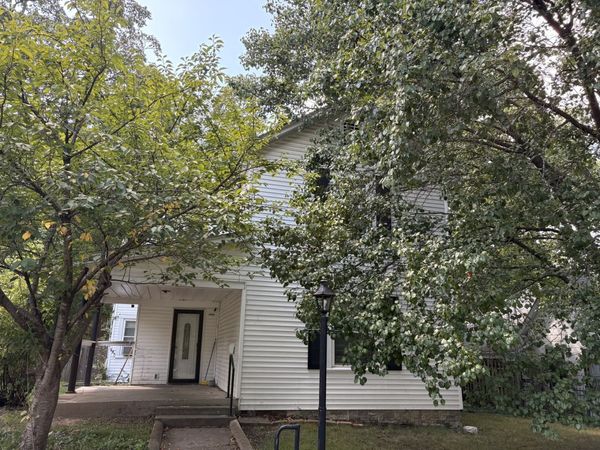 417 N Johnson Avenue , Mt Vernon, IL 62864