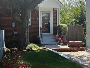 102 S INGRAM STREET, ALEXANDRIA, VA 22304