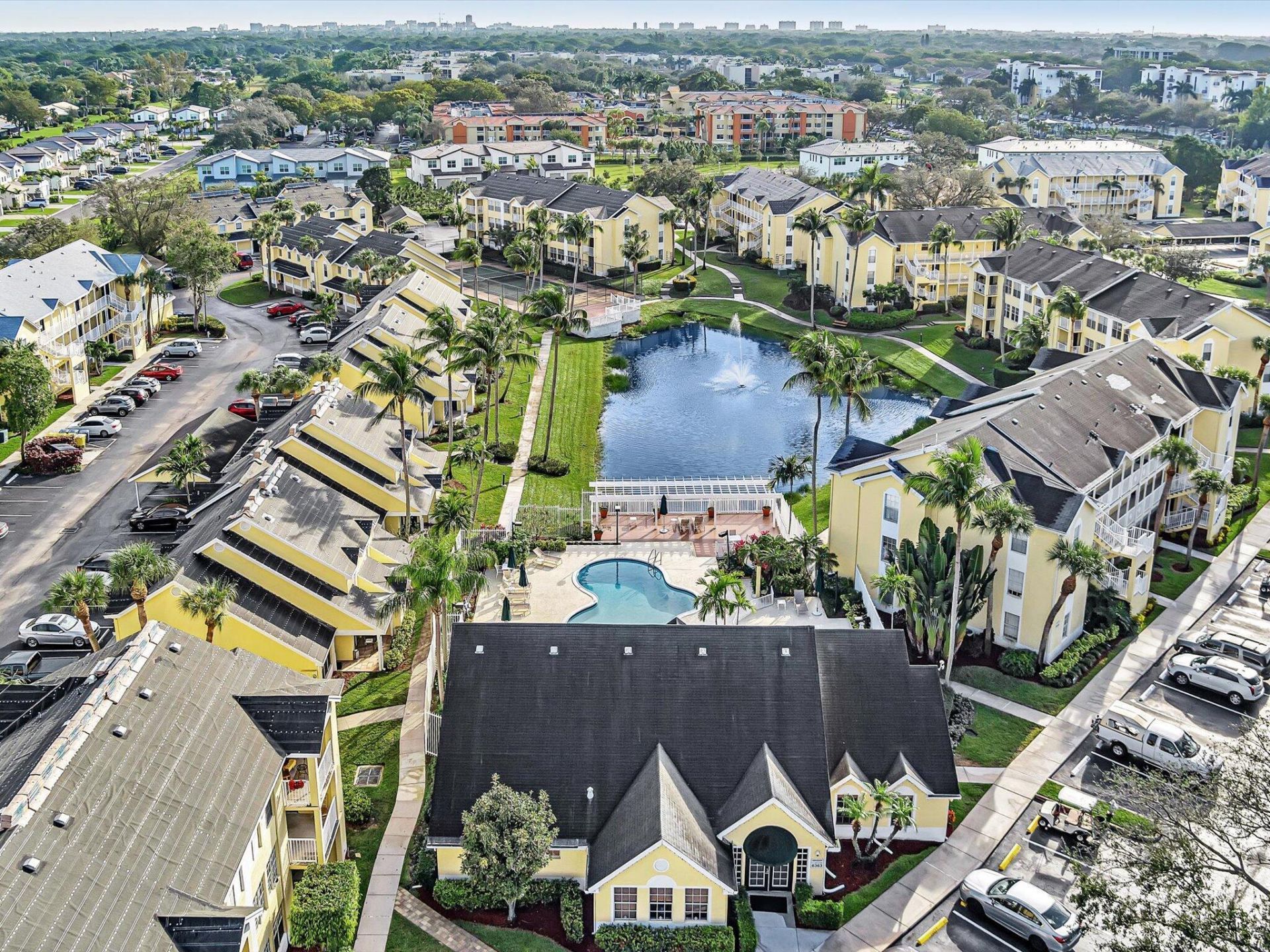 6284 La Costa Drive, Unit K, Boca Raton, FL 33433 Photo