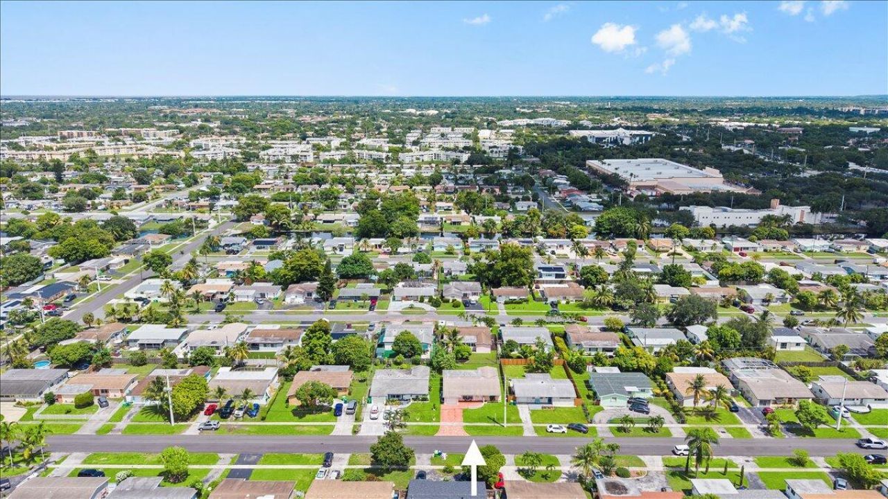 8407 NW 25th Court, Sunrise, FL 33322 Photo