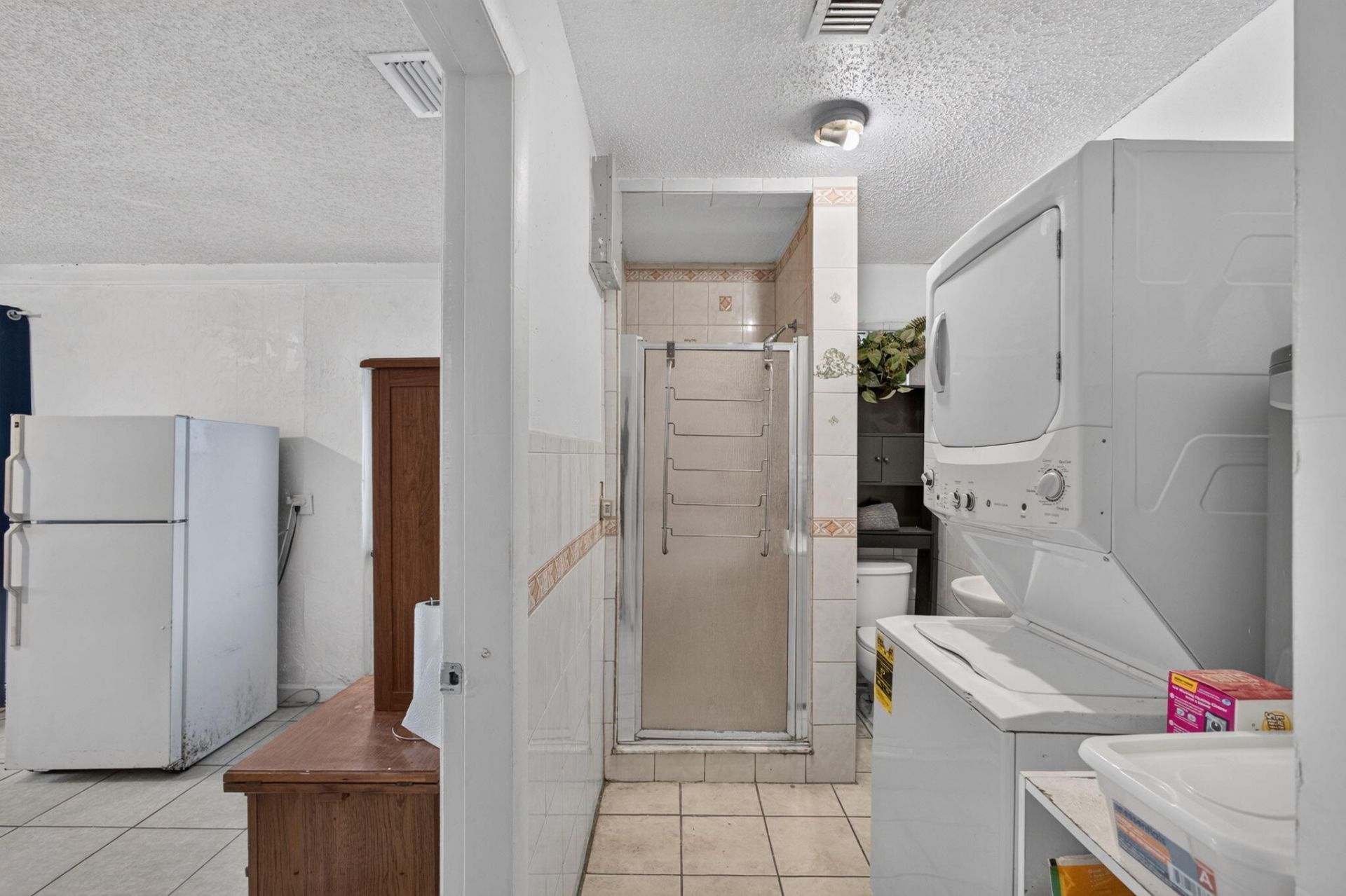 649 58th Street, West Palm Beach, FL 33407 Photo