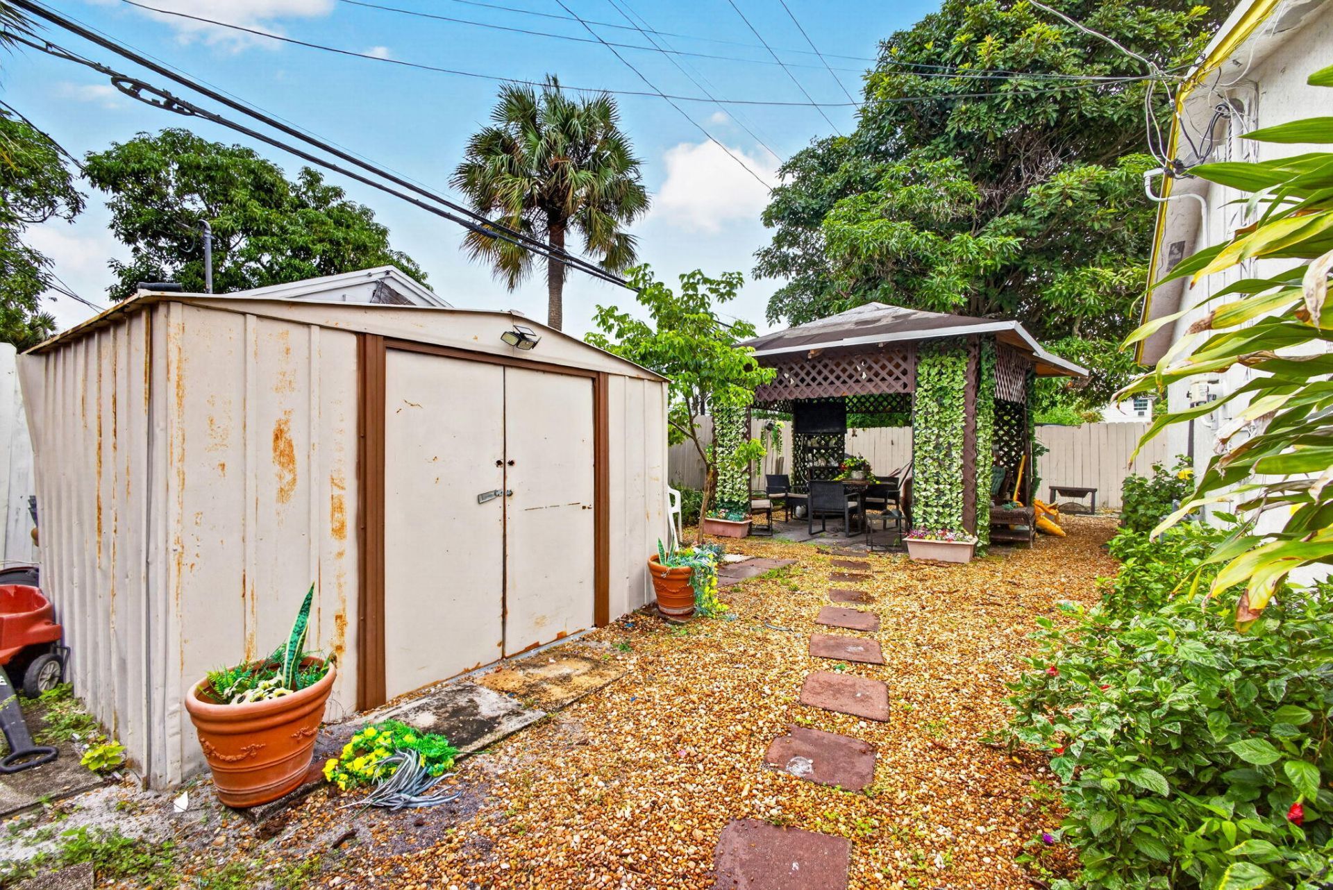 649 58th Street, West Palm Beach, FL 33407 Photo