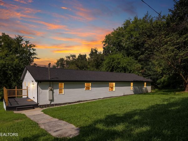 6701 Wilson Drive, Knoxville, TN 37924