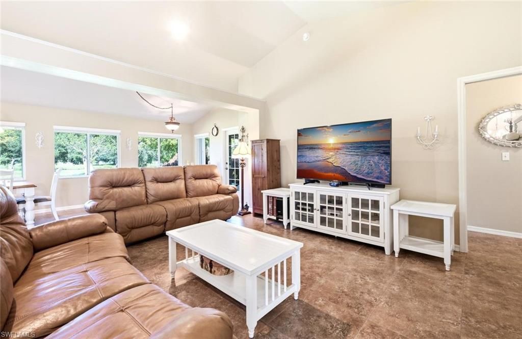 112 Bordeaux Ct, Naples, FL 34112 Photo