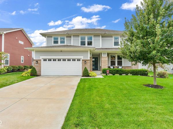 16505 Stableview Drive, Fortville, IN 46040