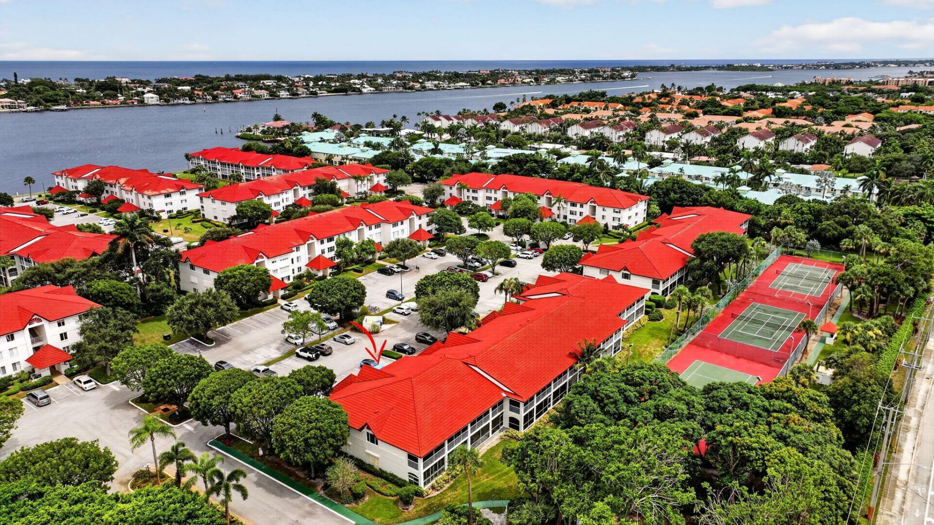 103 Half Moon Circle, Unit H1, Hypoluxo, FL 33462 Photo