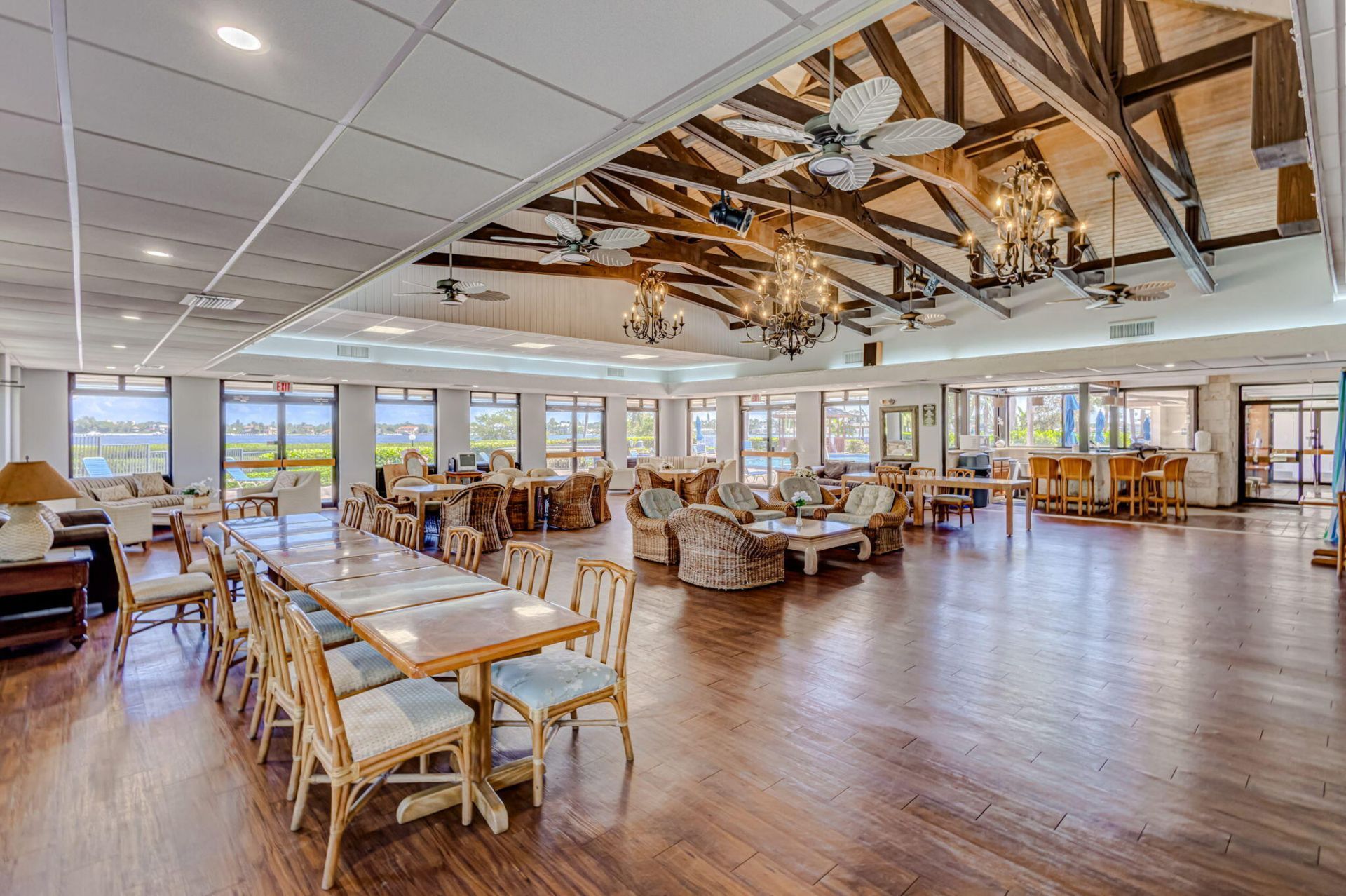 103 Half Moon Circle, Unit H1, Hypoluxo, FL 33462 Photo