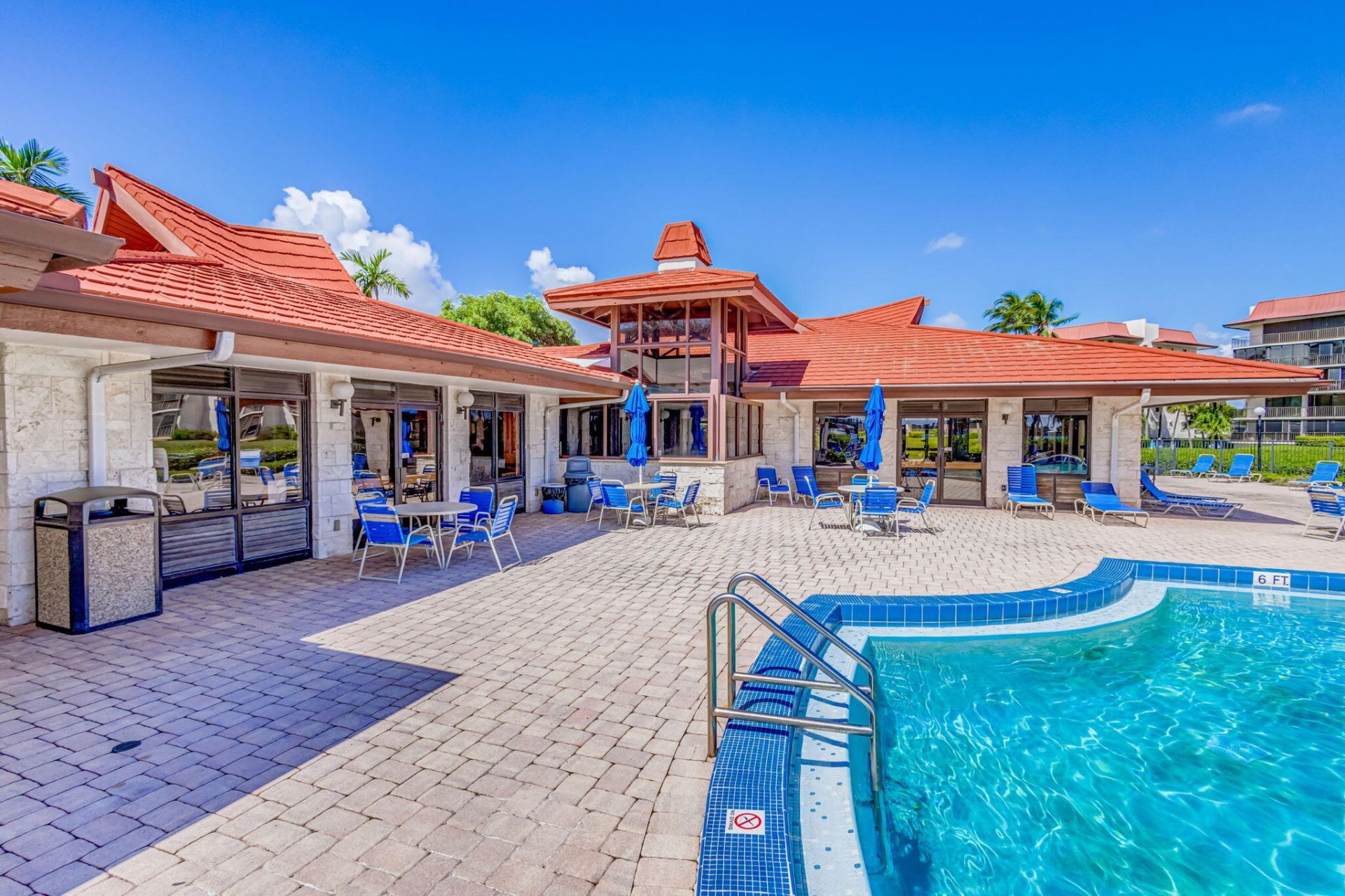 103 Half Moon Circle, Unit H1, Hypoluxo, FL 33462 Photo