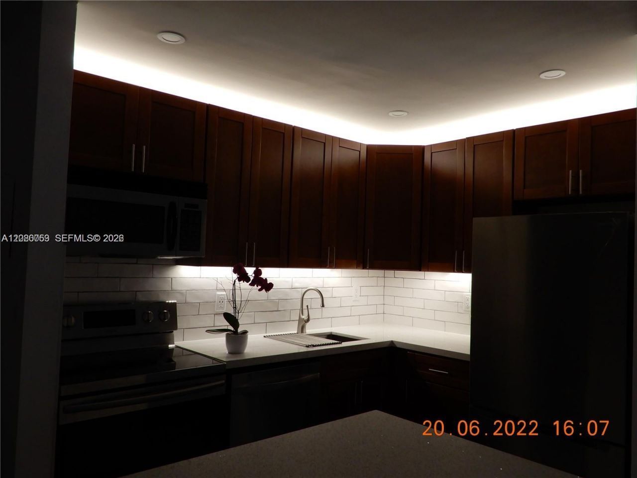 7175 NW 179th St, Unit 307, Hialeah, FL 33015 Photo