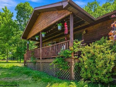 61 Wagner Lane, Kingwood, WV 26537