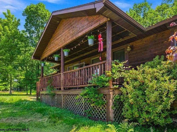 61 Wagner Lane, Kingwood, WV 26537