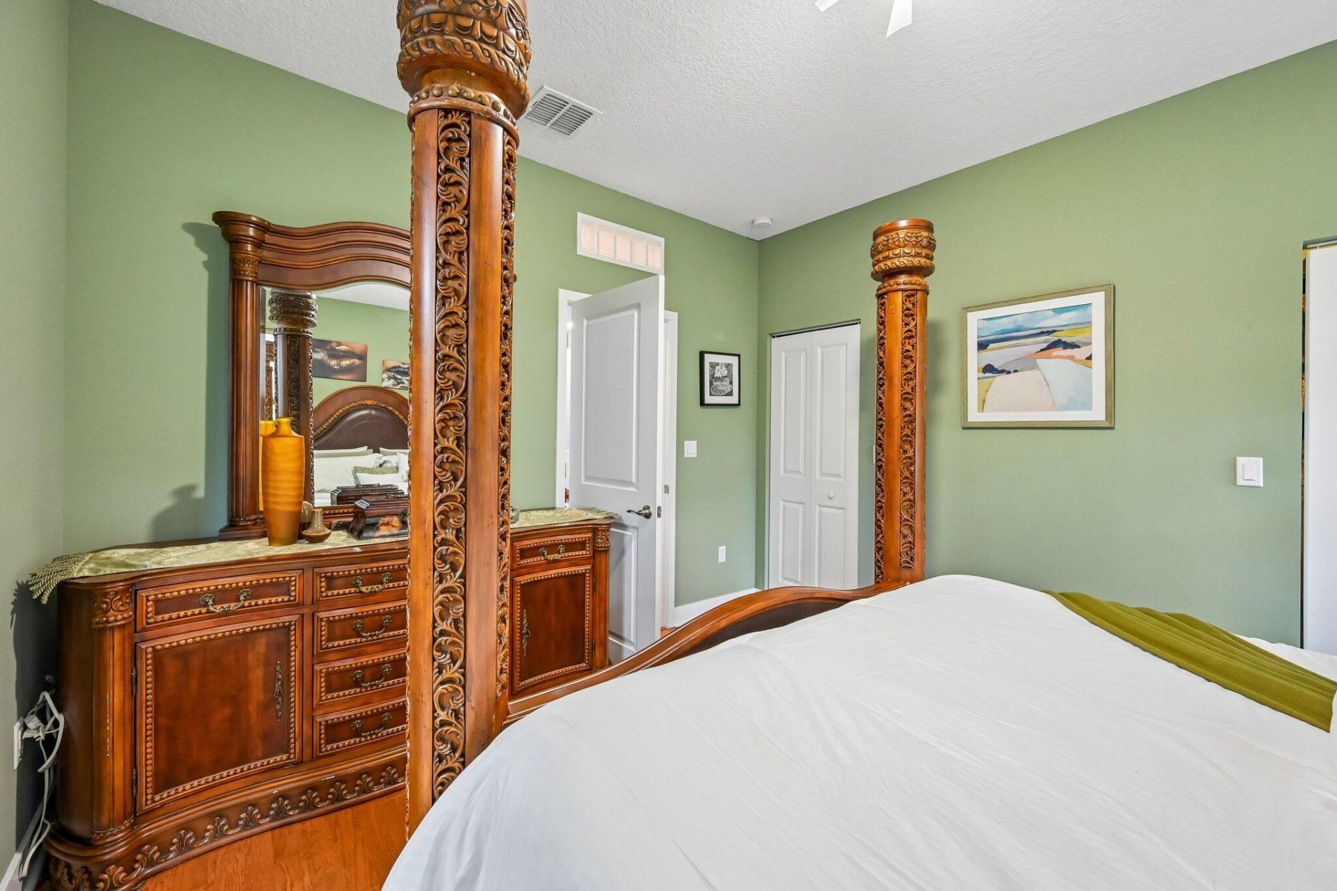 2025 Oysterwood Lane, Riviera Beach, FL 33410 Photo