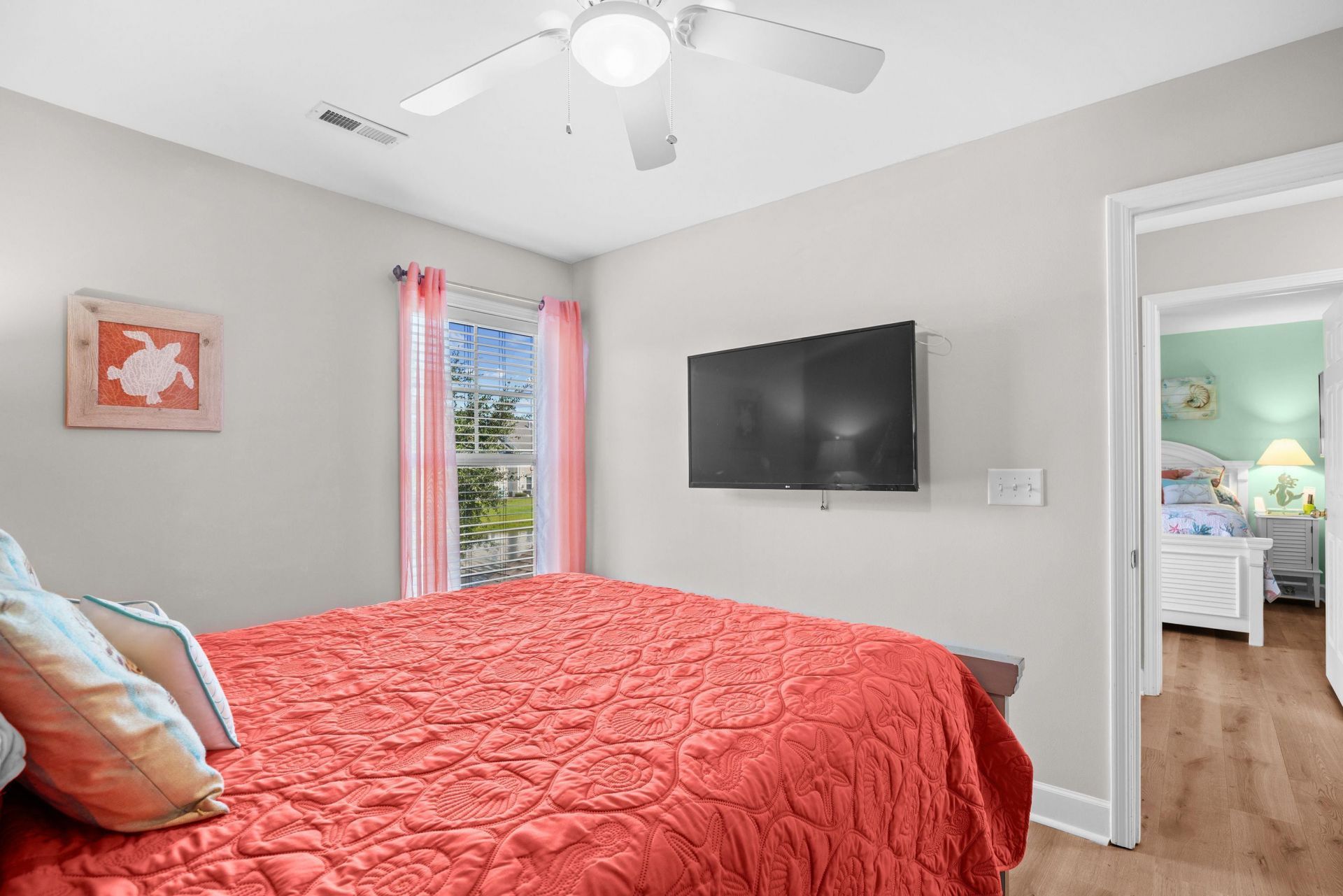 6172 Catalina Dr. Photo 33