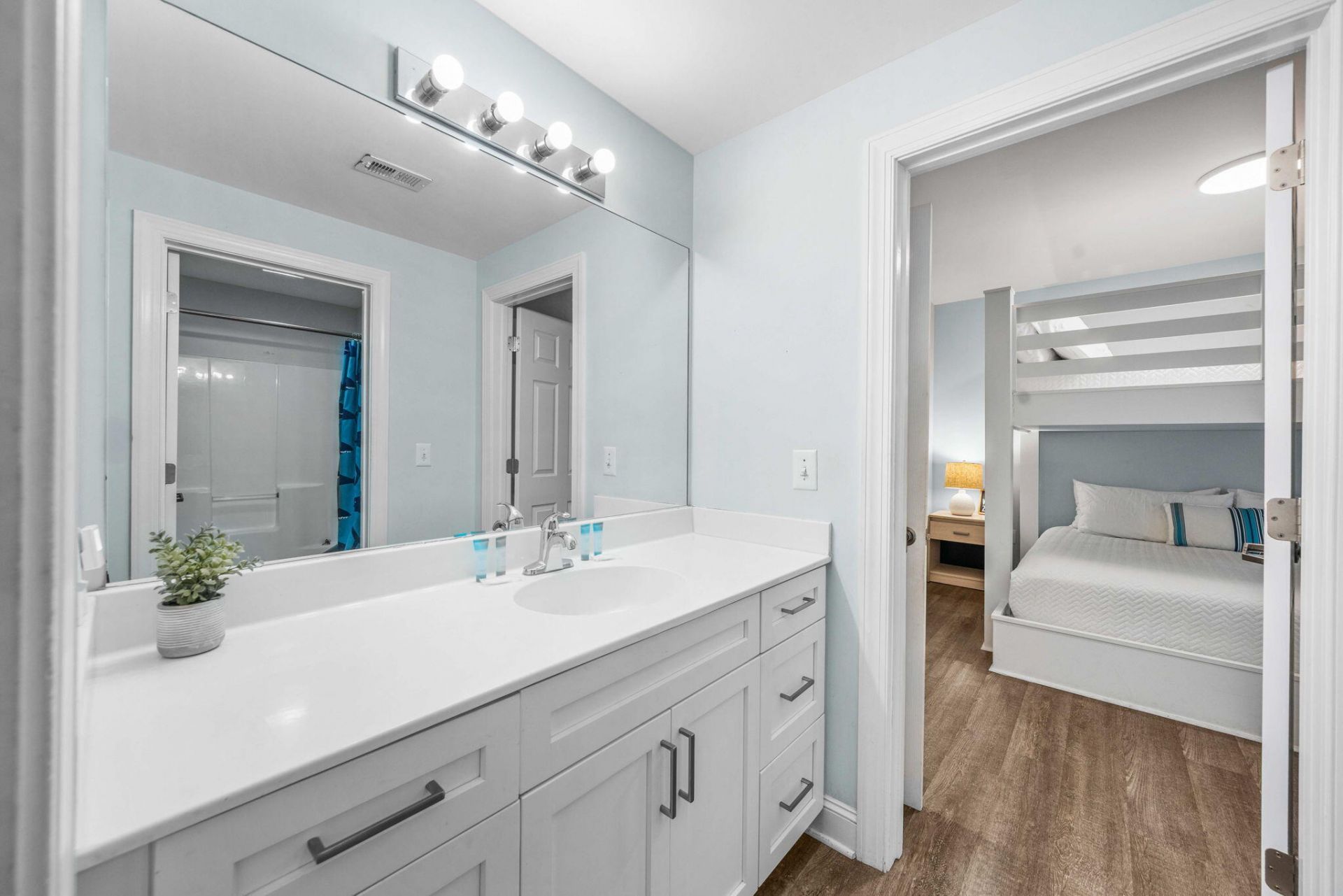1116 Ocean Boulevard Photo 22