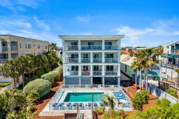 1116 Ocean Boulevard photo 4