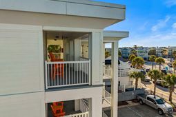 1116 Ocean Boulevard photo 4
