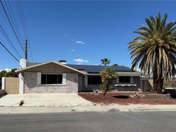 6536 Aberdeen Lane , Las Vegas, NV 89107