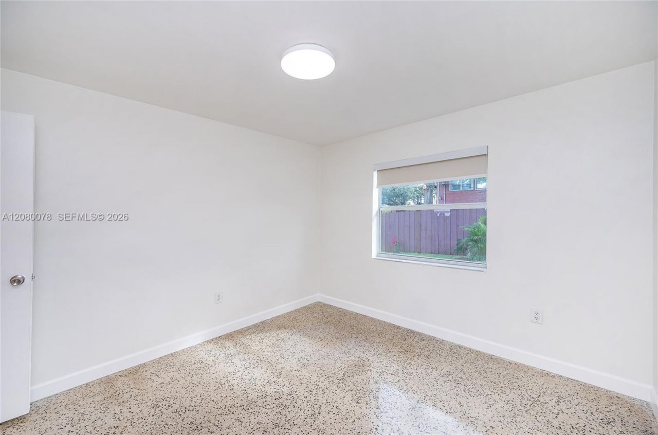 8810 SW 43rd Ter, Miami, FL 33165 Photo