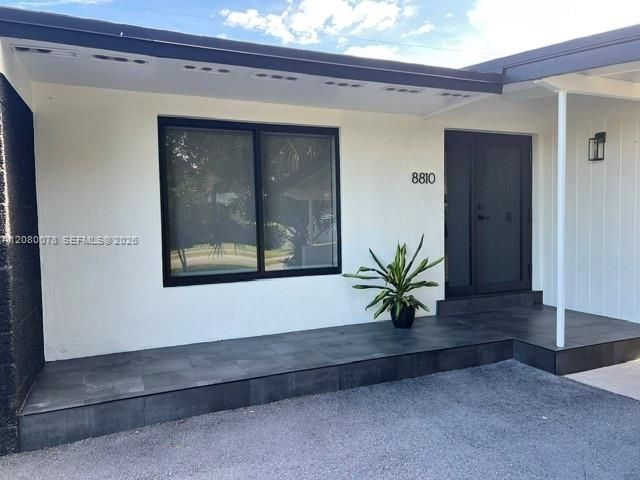 8810 SW 43rd Ter, Miami, FL 33165 Photo