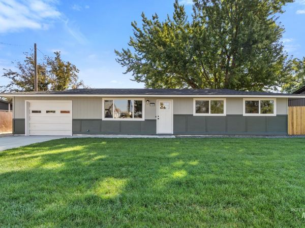 8180 N Pennsylvania, Fruitland, ID 83619