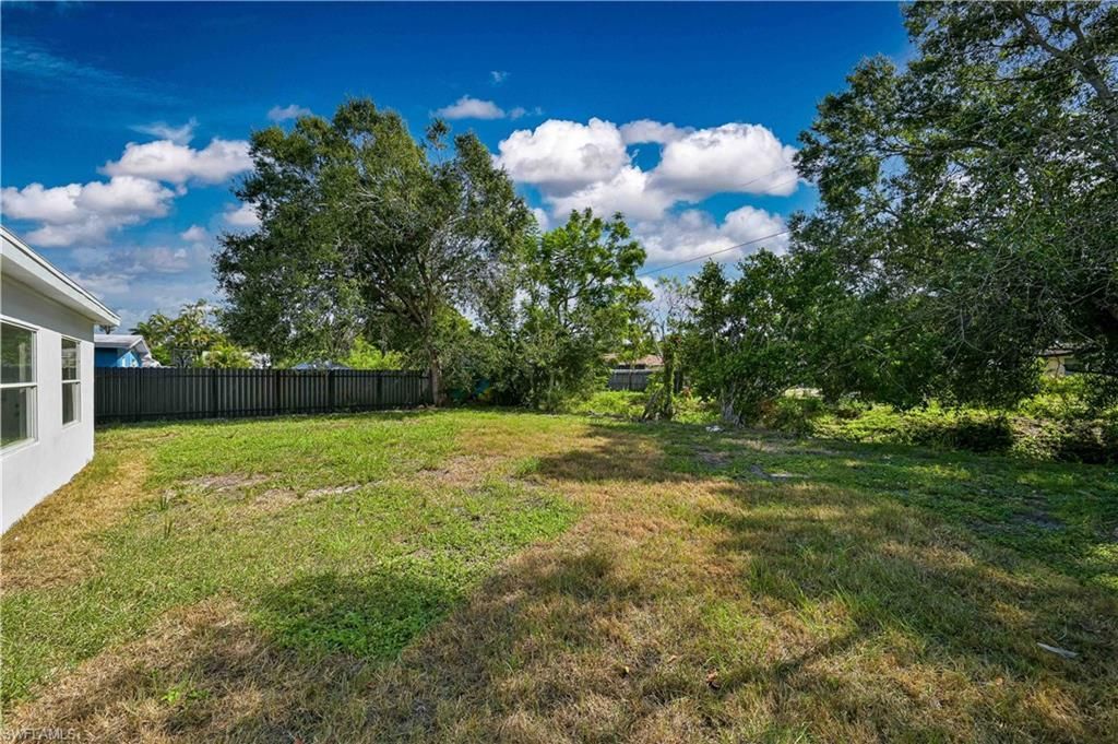 367 Rosemont Dr , Fort Myers, FL 33916 Photo