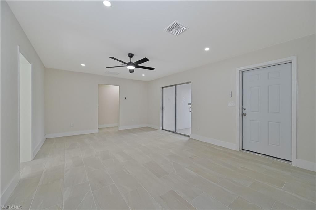367 Rosemont Dr , Fort Myers, FL 33916 Photo