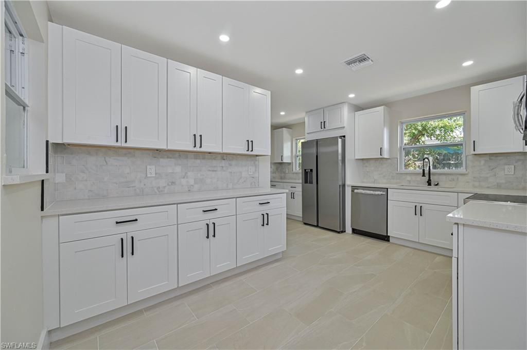 367 Rosemont Dr , Fort Myers, FL 33916 Photo