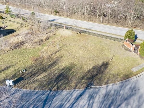 1933-1937 Edgewood Drive, Leavenworth, KS 66048