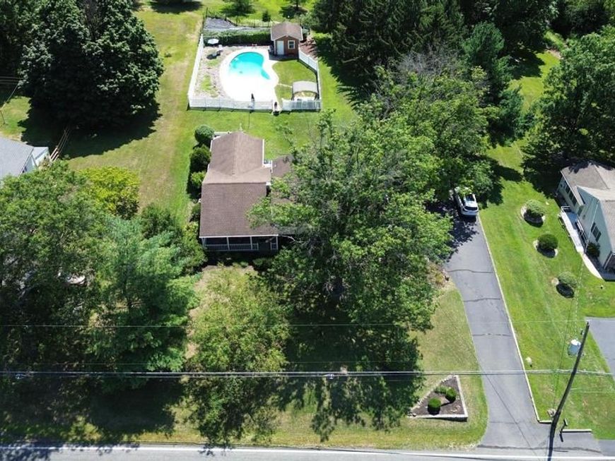 2862 New Hanover Square Road, Gilbertsville, PA 19525 Main Photo