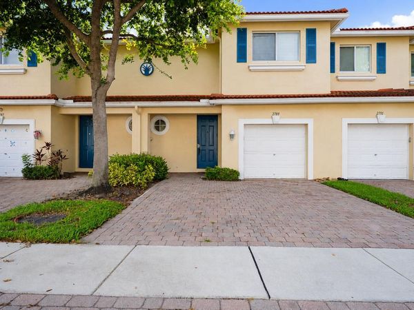 2789 S Evergreen Circle, Boynton Beach, FL 33426