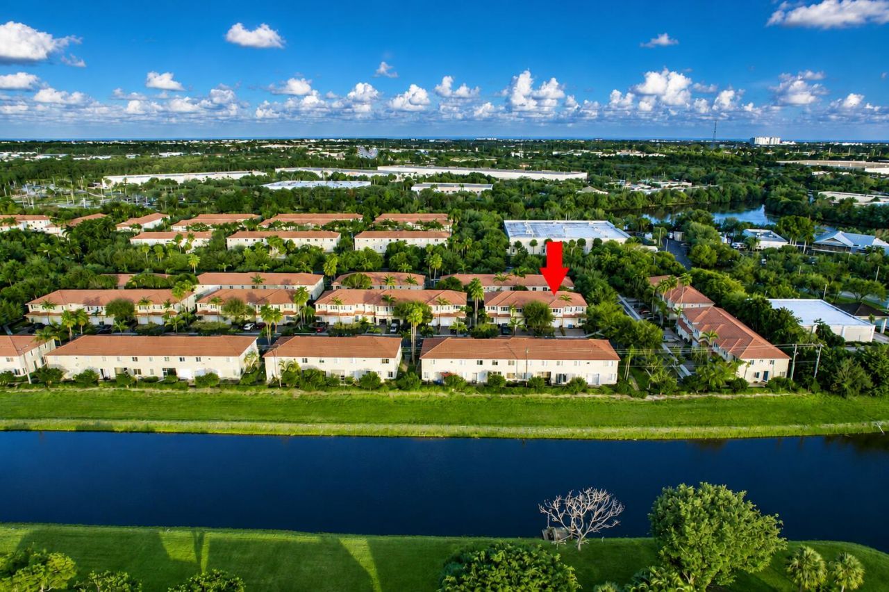 2789 S Evergreen Circle, Boynton Beach, FL 33426 Photo