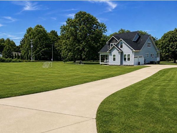 4217 Sandy Springs Rd , Springfield, TN 37172